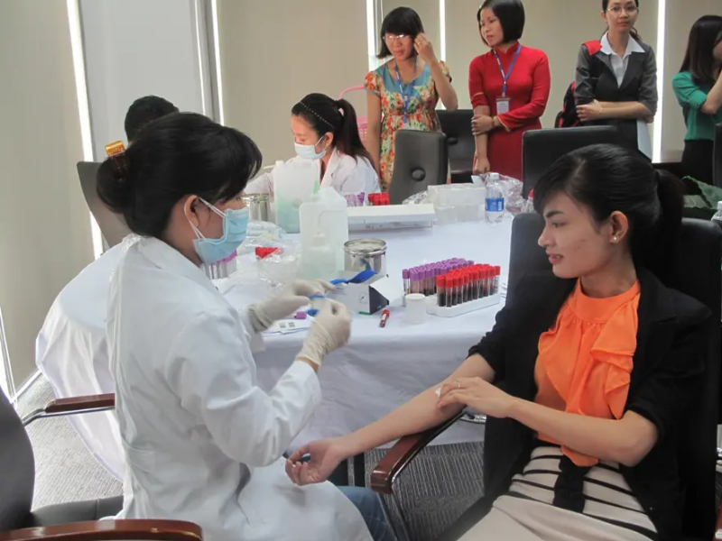 Sơ tuyển và khám sức khỏe