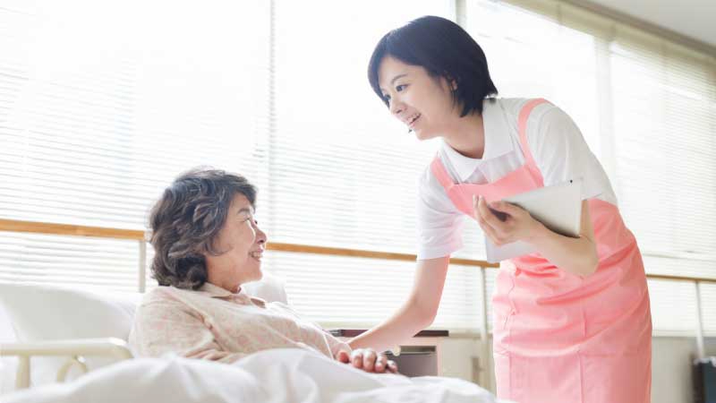 Đơn hàng hộ lý và chăm sóc người cao tuổi