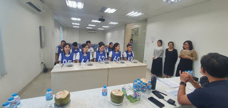 ảnh bài có nên đi XKLĐ ĐÀI LOAN không