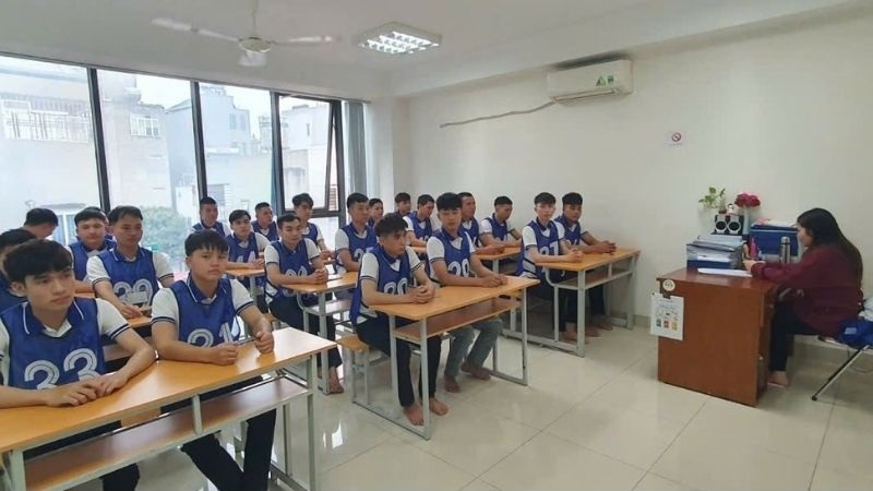 Công ty tổ chức tư vấn minh bạch chi phí đi XKLĐ Đài Loan trực tiếp cho người lao động.