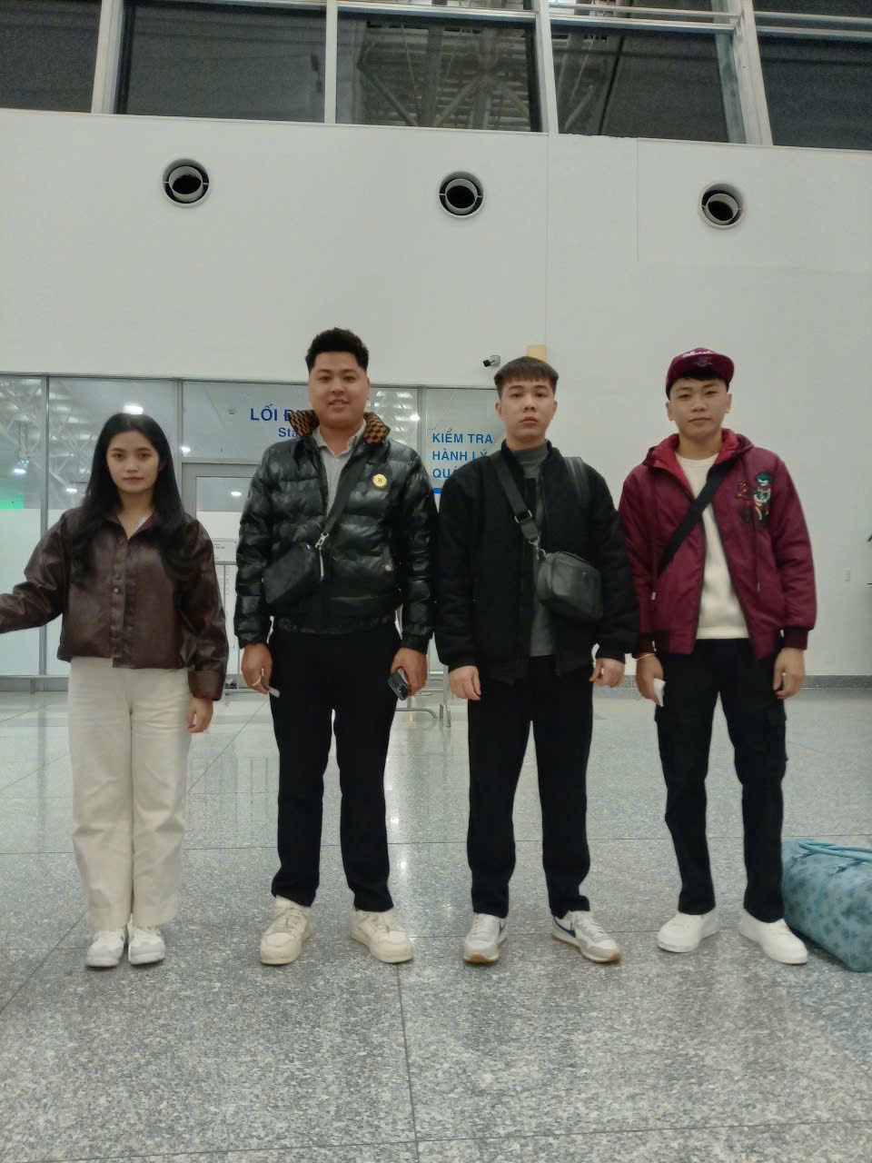 Ký hợp đồng, thanh toán tài chính & xuất cảnh