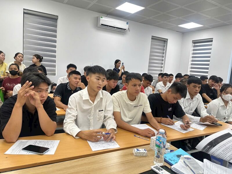 Công ty Cổ phần Nhân lực và Thương mại Vinaconex