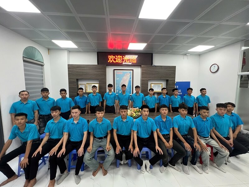 Công Ty Du Học Quốc Tế Thành Long - - Công ty XKLĐ Đài Loan tại Quảng Ninh