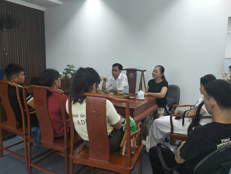 Cách chúng tôi xuất bản nội dung đánh giá